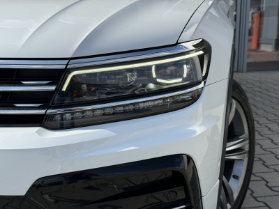 VW Tiguan 2.0 TDI R-Line 4x4 (pohľad zozadu)