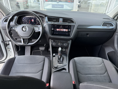 VW Tiguan 2.0 TDI R-Line 4x4 (pohľad do interiéru)
