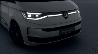 VW Multivan Life Long 2.0 TDI (pohľad do interiéru)
