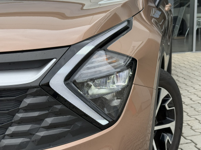 Kia Sportage 1.6 T-GDi 7DCT Gold (pohľad zozadu)