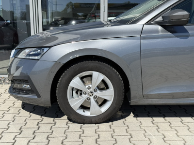 Škoda Octavia 2.0 TDI Ambition 4x4 (pohľad spredu)