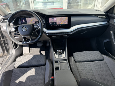 Škoda Octavia 2.0 TDI Ambition 4x4 (pohľad do interiéru)