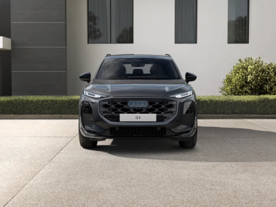 AUDI Q3 1.5 TFSI (pohľad zboku)