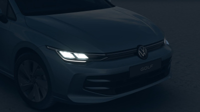 VW Golf 1.5 TSI Limited (pohľad spredu)