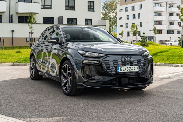Audi Audi Q6 e-tron