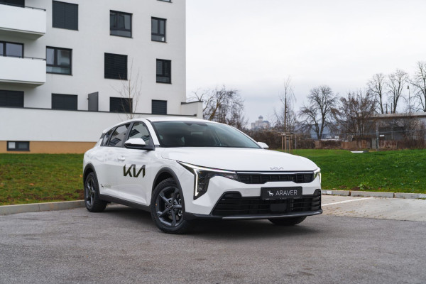 Nová KIA K4 a K4 SW skladom!