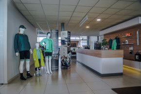 PRVÝ NOVOMESTSKÝ AUTOSERVIS (Pohľad 10)