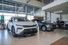 PRVÝ NOVOMESTSKÝ AUTOSERVIS (Pohľad 18)